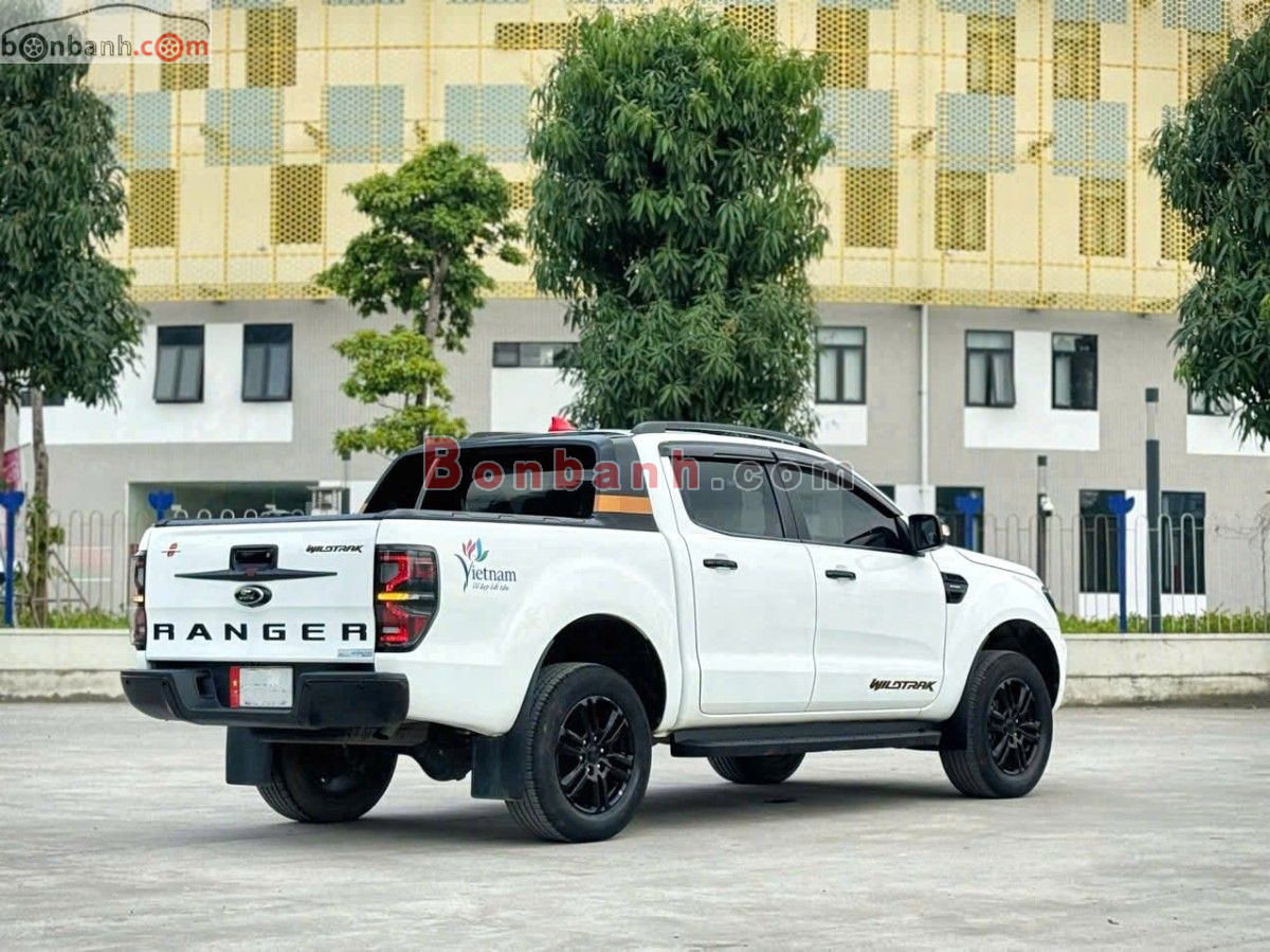 Bán ô tô Ford Ranger Wildtrak 2.0L 4x4 AT - 2022 - xe cũ