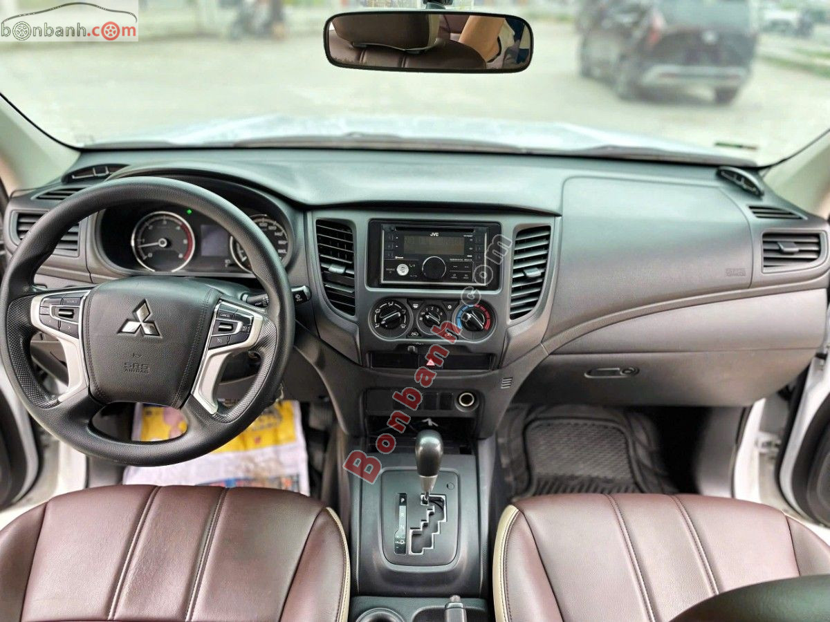 Bán ô tô Mitsubishi Triton 4x2 AT Mivec - 2020 - xe cũ