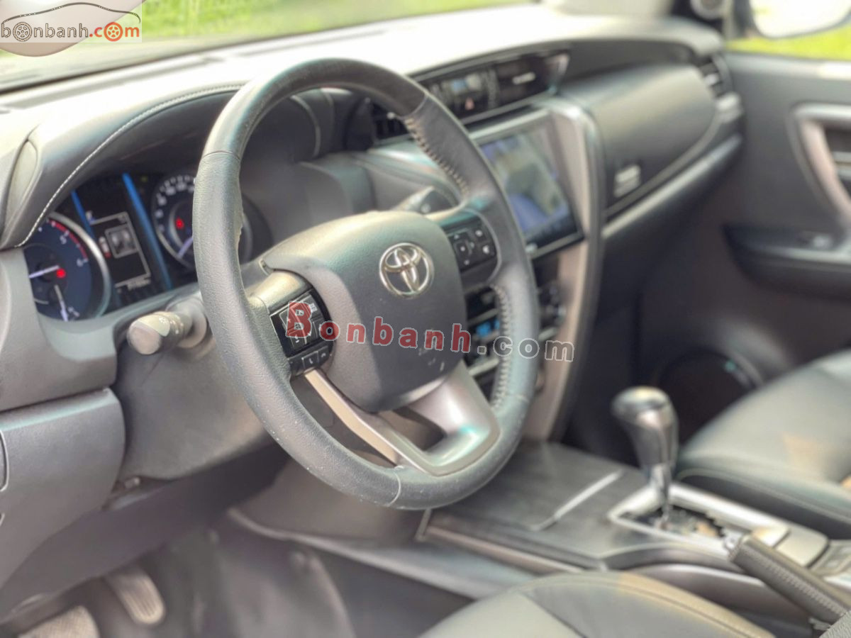Bán ô tô Toyota Fortuner 2.4L 4x2 AT - 2022 - xe cũ