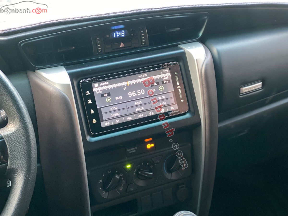 Bán ô tô Toyota Fortuner 2.4G 4x2 MT - 2019 - xe cũ