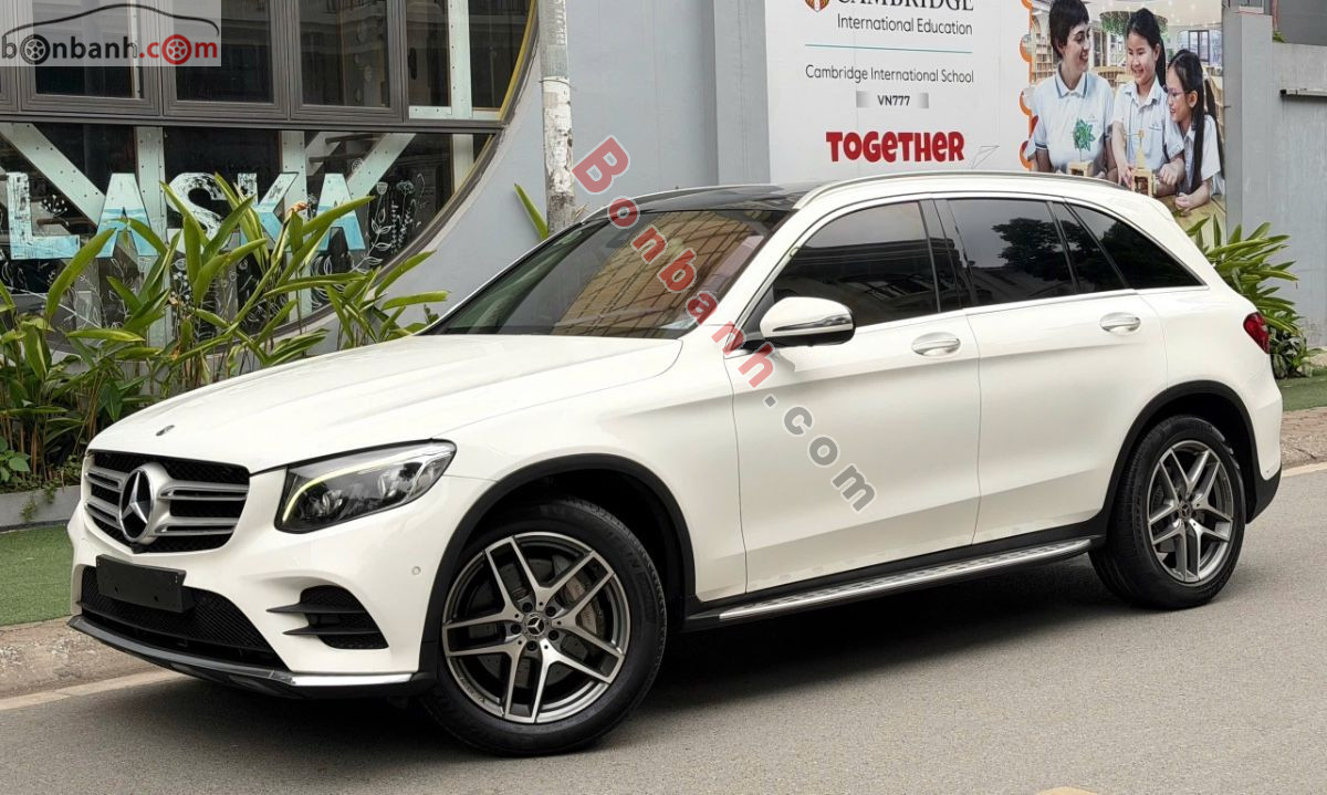 Bán ô tô Mercedes Benz GLC 300 4Matic - 2017 - xe cũ