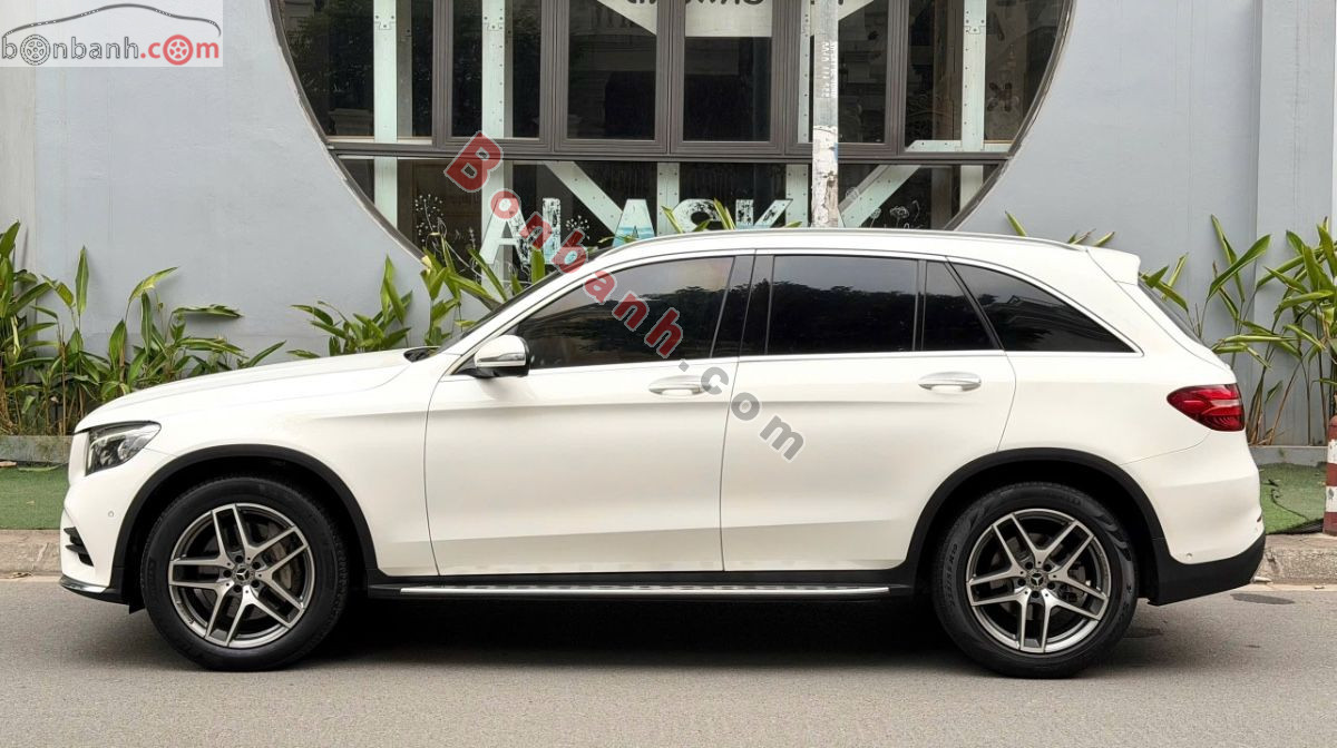 Bán ô tô Mercedes Benz GLC 300 4Matic - 2017 - xe cũ