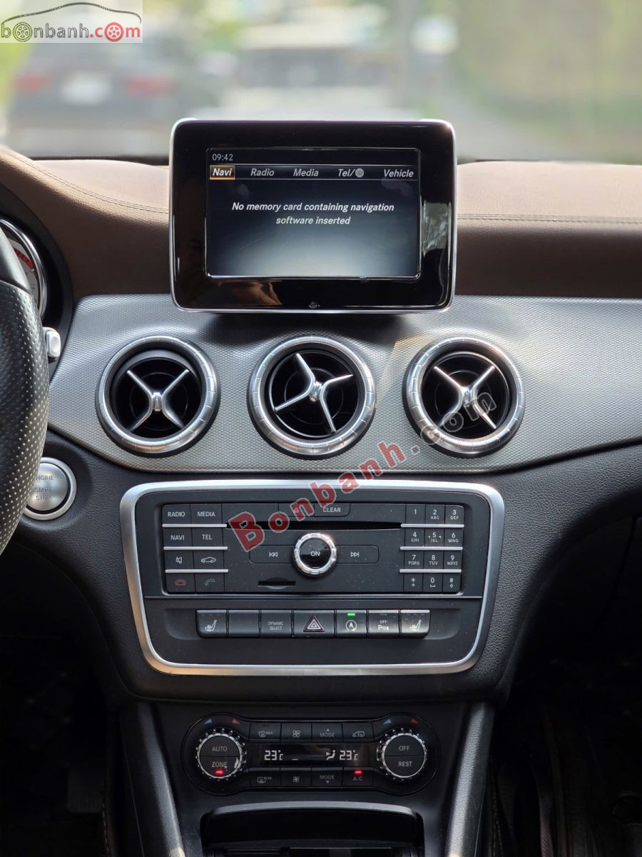 Bán ô tô Mercedes Benz CLA class CLA 250 4Matic - 2016 - xe cũ