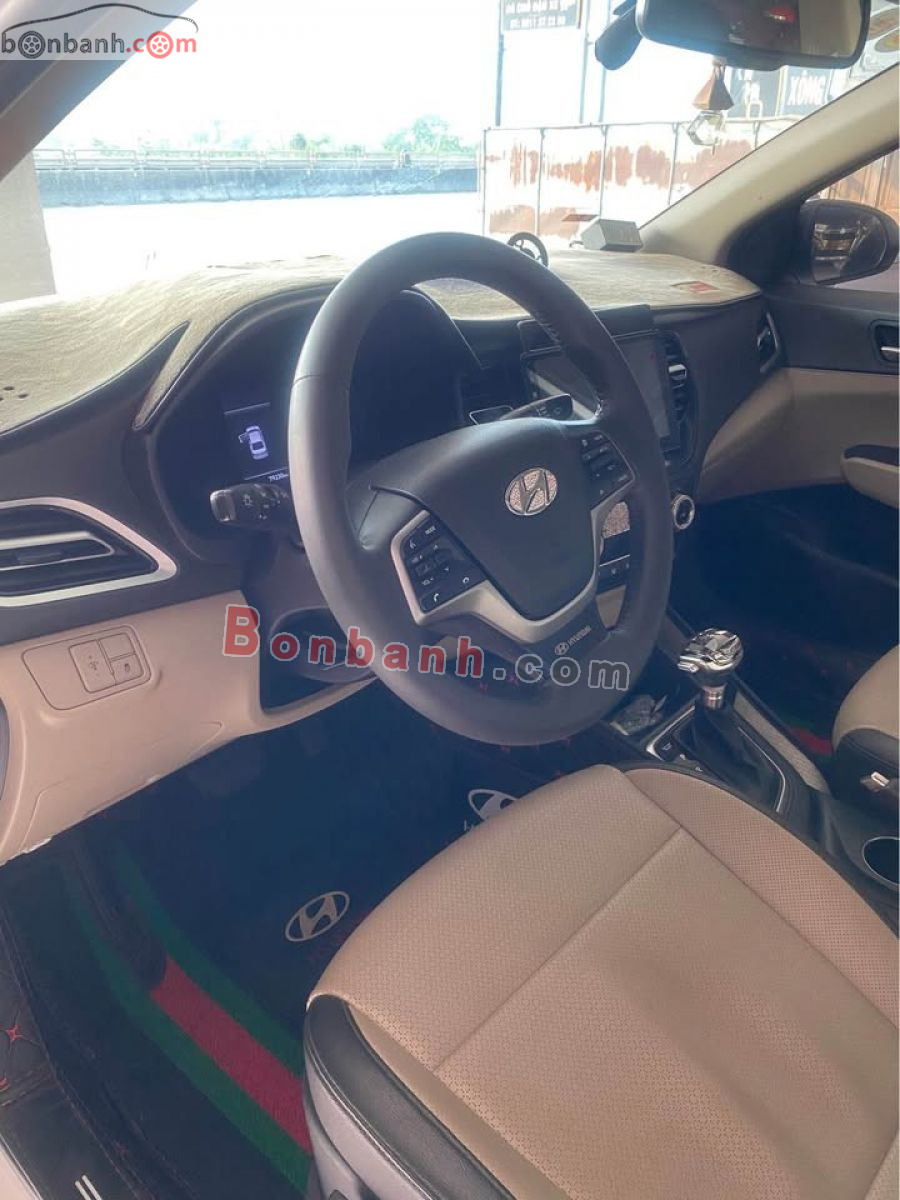 Bán ô tô Hyundai Accent 1.4 AT Đặc Biệt - 2021 - xe cũ