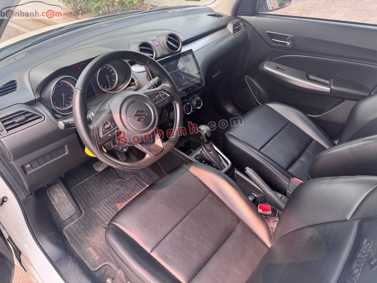Bán ô tô Suzuki Swift GLX 1.2 AT - 2021 - xe cũ