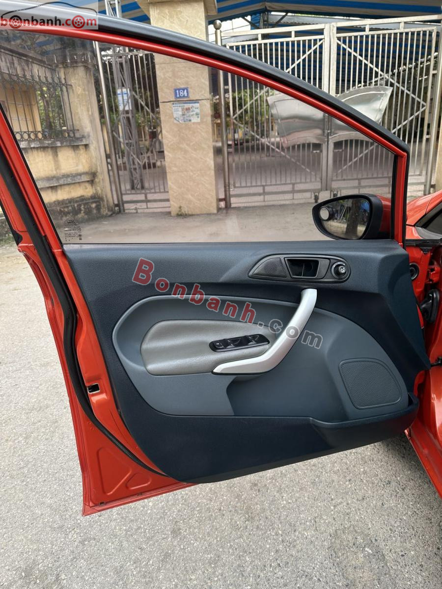 Bán ô tô Ford Fiesta 1.6 AT - 2010 - xe cũ