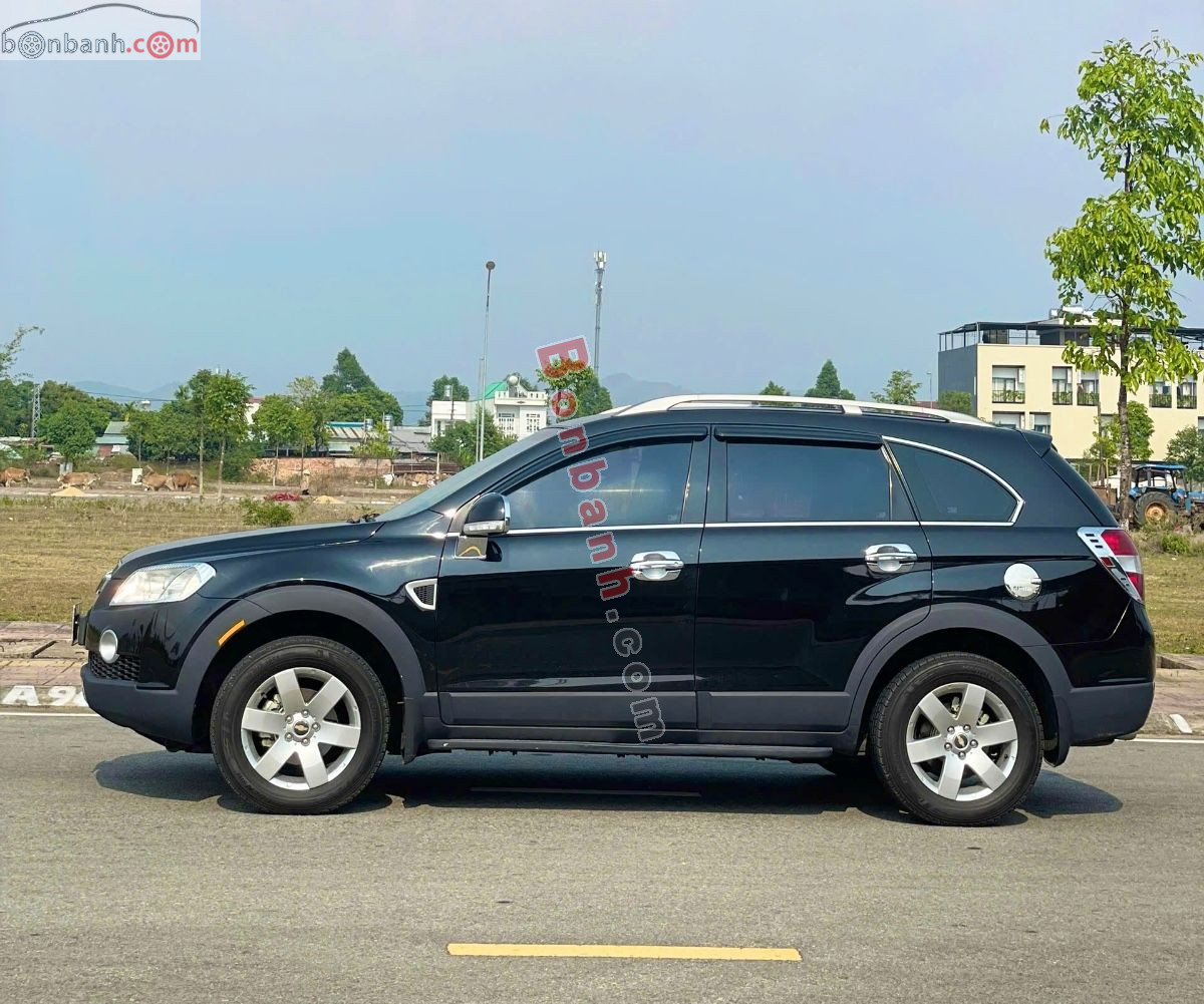 Bán ô tô Chevrolet Captiva LT Maxx 2.4 MT - 2010 - xe cũ