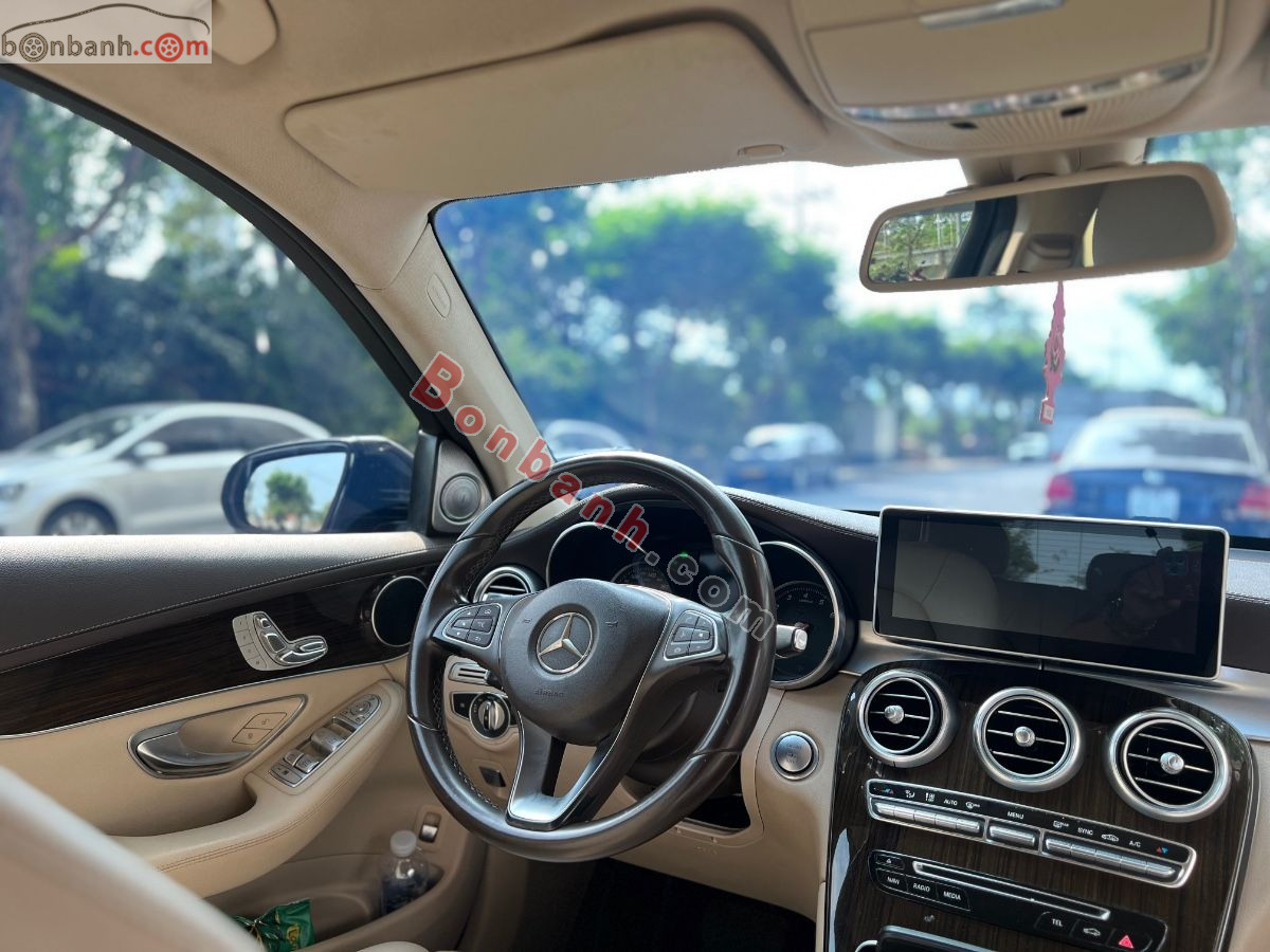 Bán ô tô Mercedes Benz GLC 200 - 2018 - xe cũ