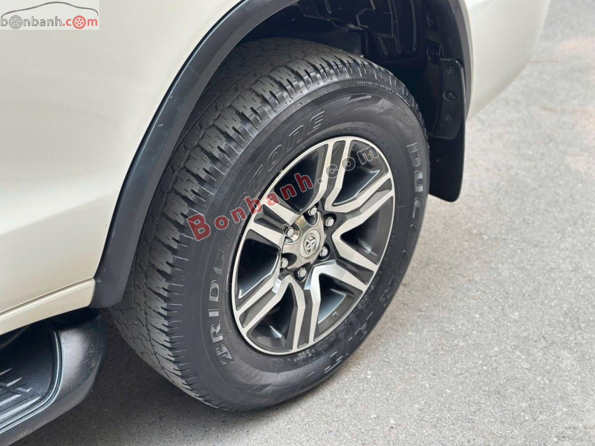 Bán ô tô Toyota Fortuner 2.4G 4x2 AT - 2019 - xe cũ