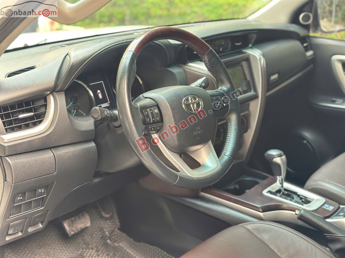 Bán ô tô Toyota Fortuner 2.4G 4x2 AT - 2019 - xe cũ