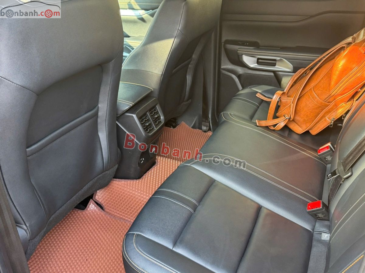 Bán ô tô Ford Ranger Wildtrak 2.0L 4x4 AT - 2024 - xe cũ