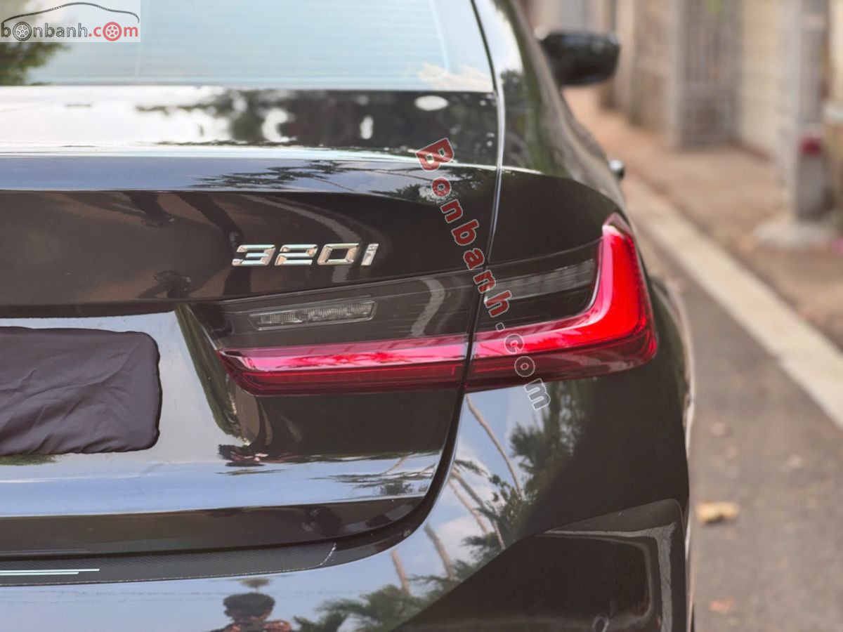 Bán ô tô BMW 3 Series 320i M Sport - 2024 - xe cũ