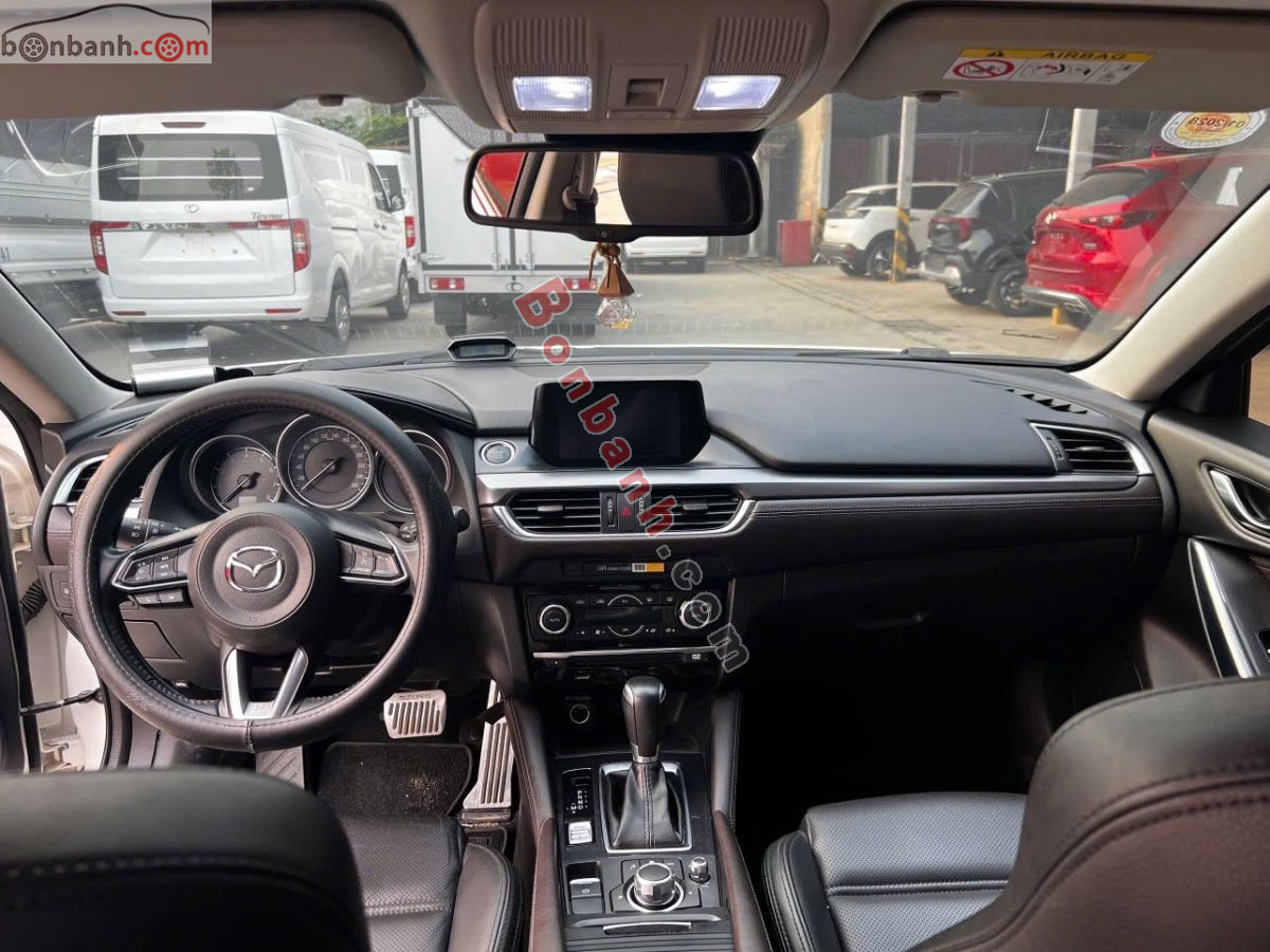 Bán ô tô Mazda 6 Premium 2.0 AT - 2021 - xe cũ