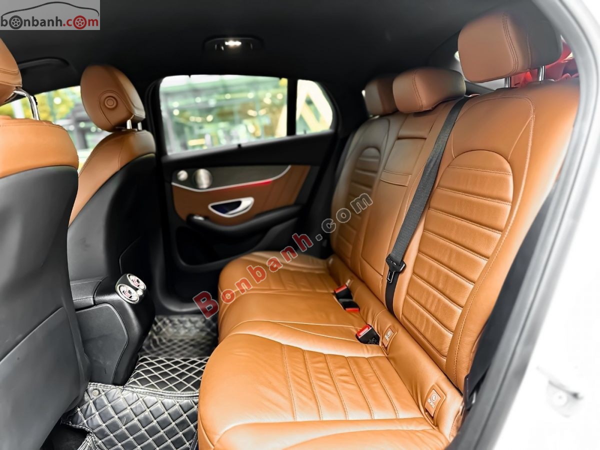 Bán ô tô Mercedes Benz GLC 300 4Matic Coupe - 2021 - xe cũ