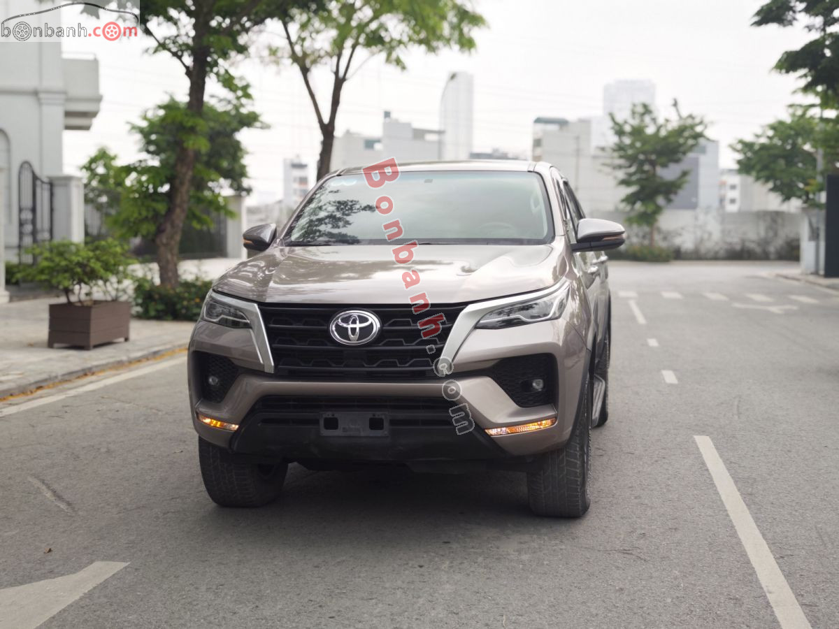 Bán ô tô Toyota Fortuner 2.4G 4x2 MT - 2021 - xe cũ