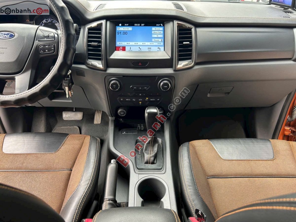 Bán ô tô Ford Ranger Wildtrak 2.2L 4x2 AT - 2017 - xe cũ