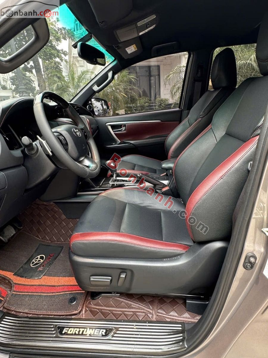 Bán ô tô Toyota Fortuner Legender 2.4L 4x2 AT - 2024 - xe cũ