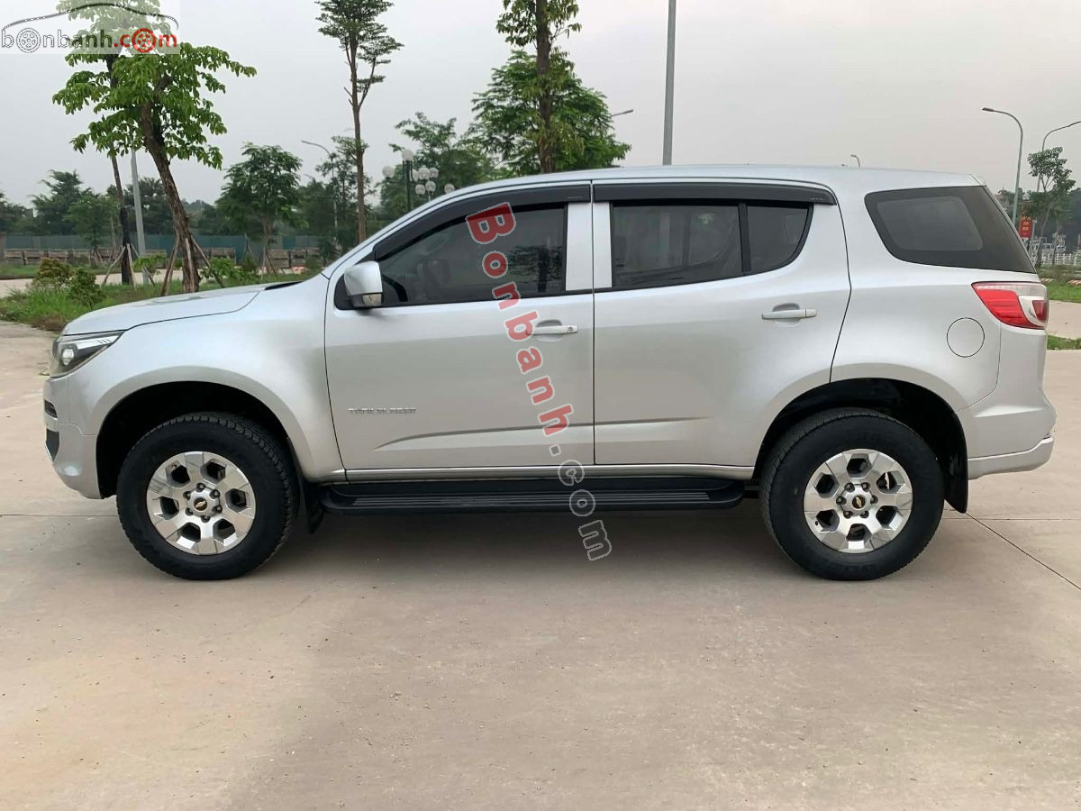 Bán ô tô Chevrolet Trailblazer LT 2.5L VGT 4x2 AT - 2018 - xe cũ