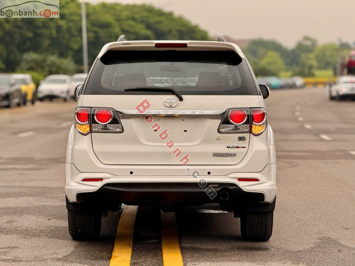 Bán ô tô Toyota Fortuner TRD Sportivo 4x4 AT - 2015 - xe cũ
