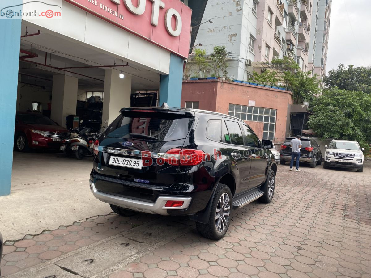 Bán ô tô Ford Everest Titanium 2.0L 4x2 AT - 2021 - xe cũ