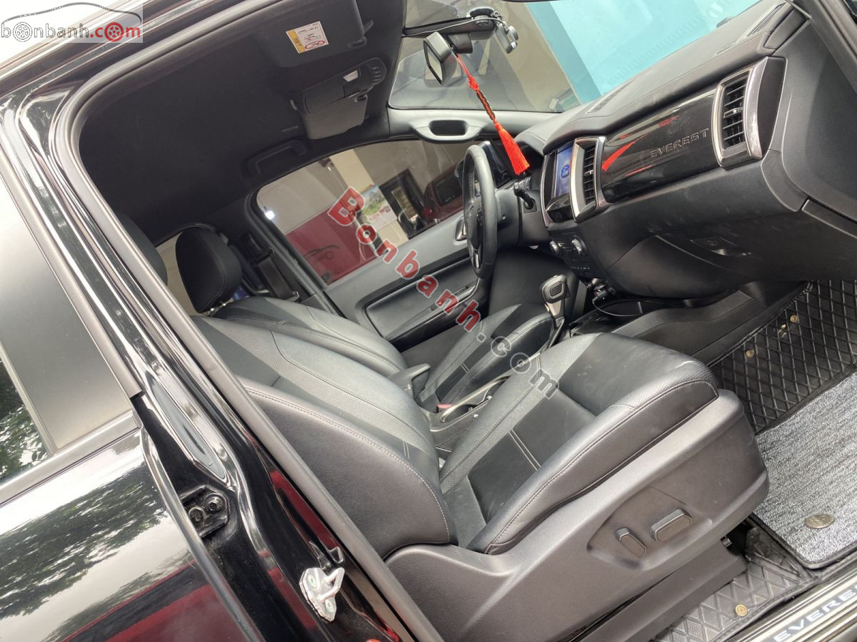 Bán ô tô Ford Everest Titanium 2.0L 4x2 AT - 2021 - xe cũ