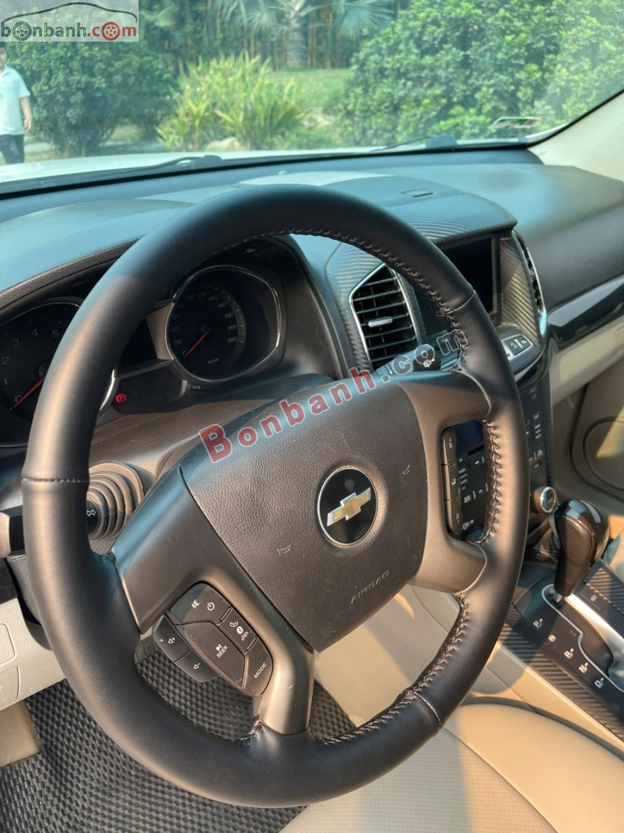 Bán ô tô Chevrolet Captiva LTZ 2.4 AT - 2015 - xe cũ