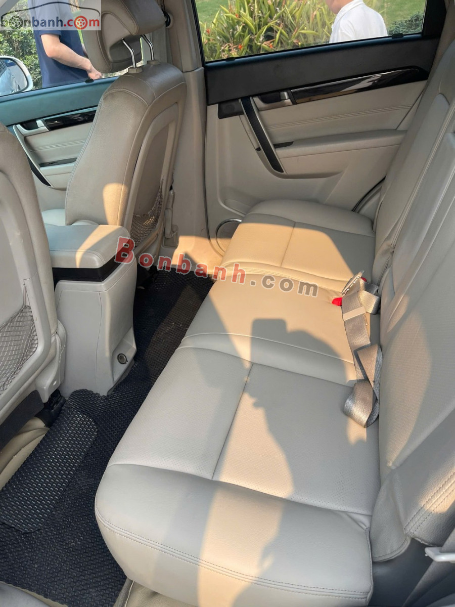 Bán ô tô Chevrolet Captiva LTZ 2.4 AT - 2015 - xe cũ