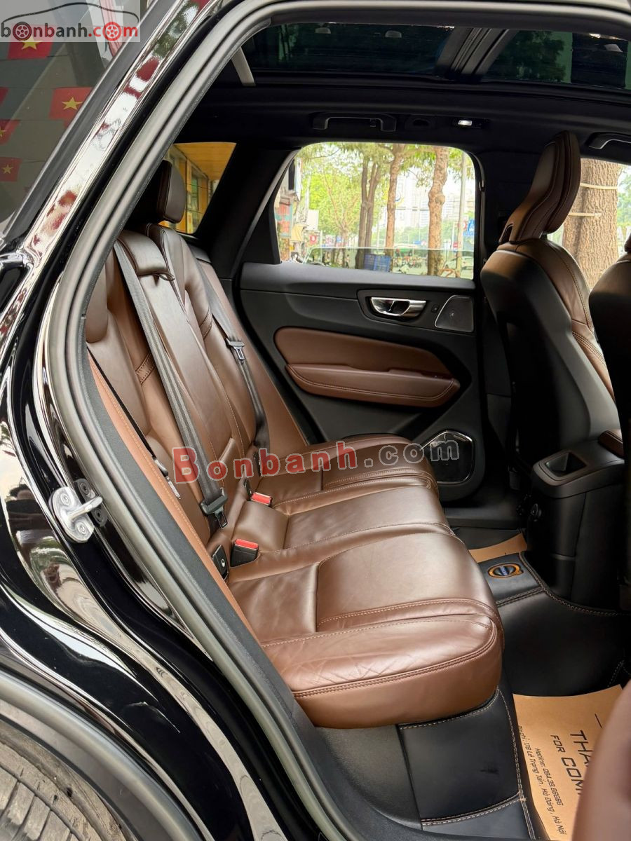 Bán ô tô Volvo XC60 Recharge T8 AWD - 2022 - xe cũ