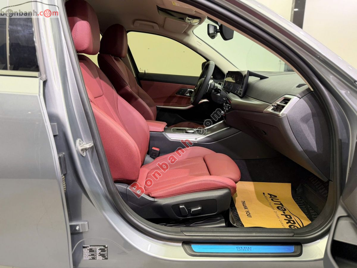 Bán ô tô BMW 3 Series 320i Sport Line - 2025 - xe cũ