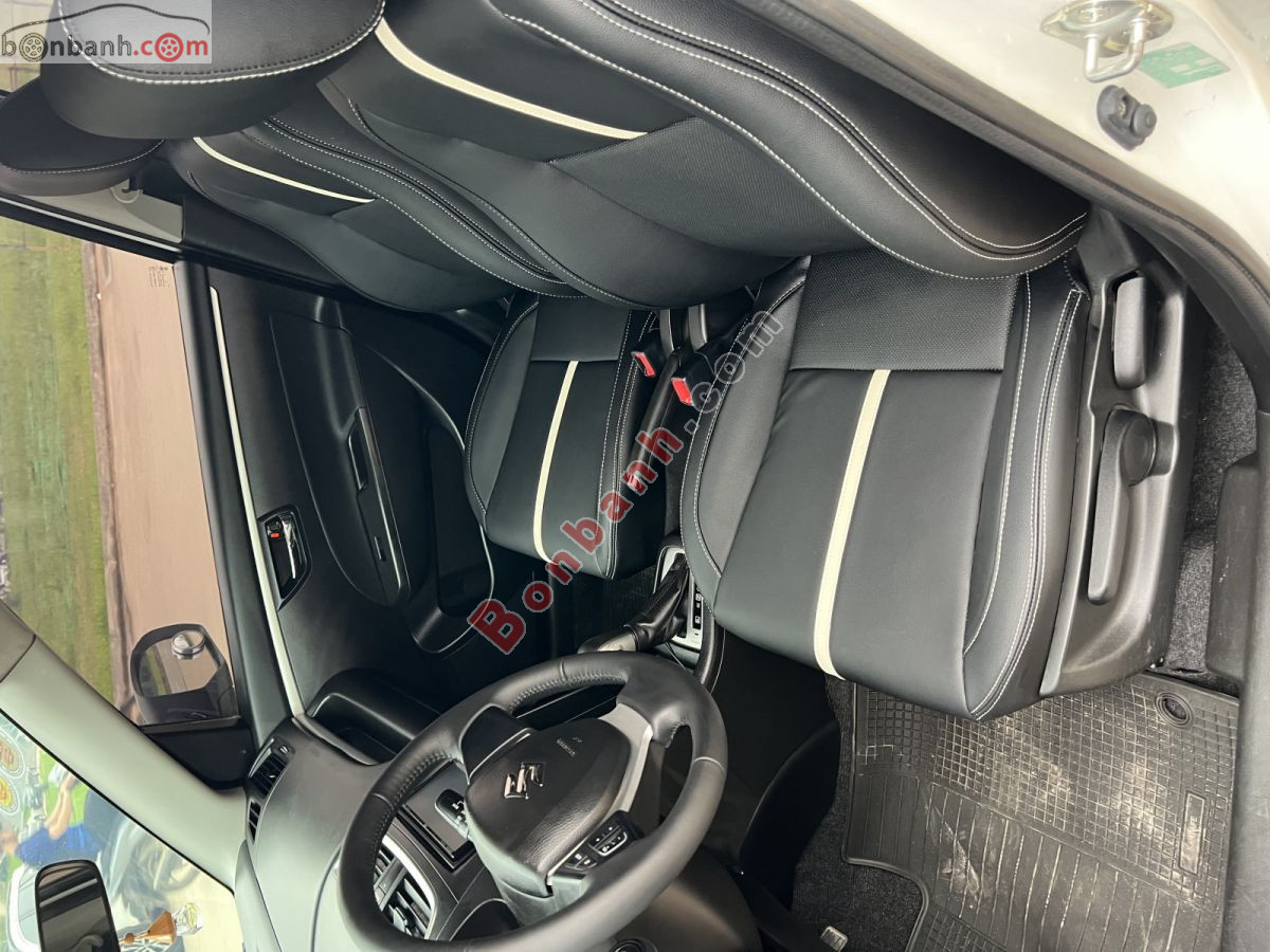 Bán ô tô Suzuki Swift 1.4 AT - 2015 - xe cũ