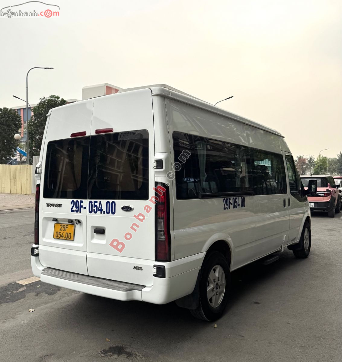 Bán ô tô Ford Transit Tiêu chuẩn - 2023 - xe cũ
