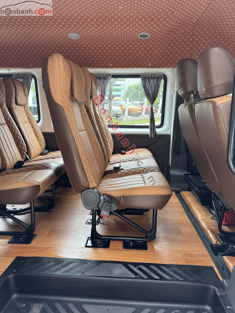 Bán ô tô Ford Transit Tiêu chuẩn - 2023 - xe cũ