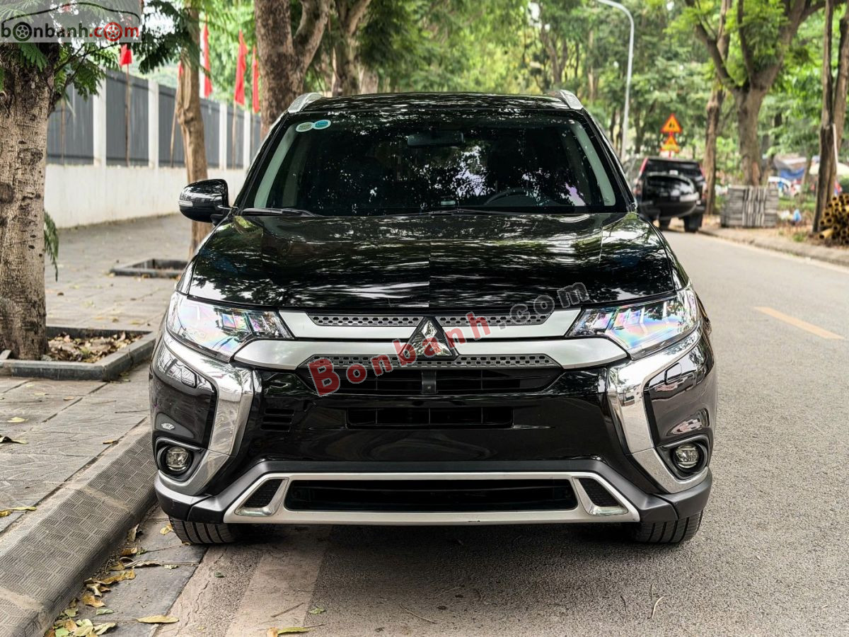 Bán ô tô Mitsubishi Outlander Premium 2.0 CVT - 2021 - xe cũ