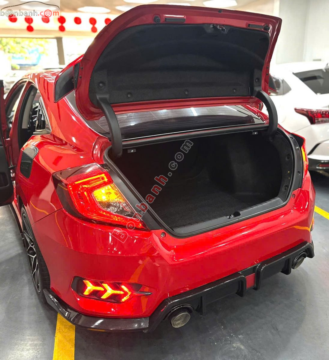 Bán ô tô Honda Civic RS 1.5 AT - 2019 - xe cũ