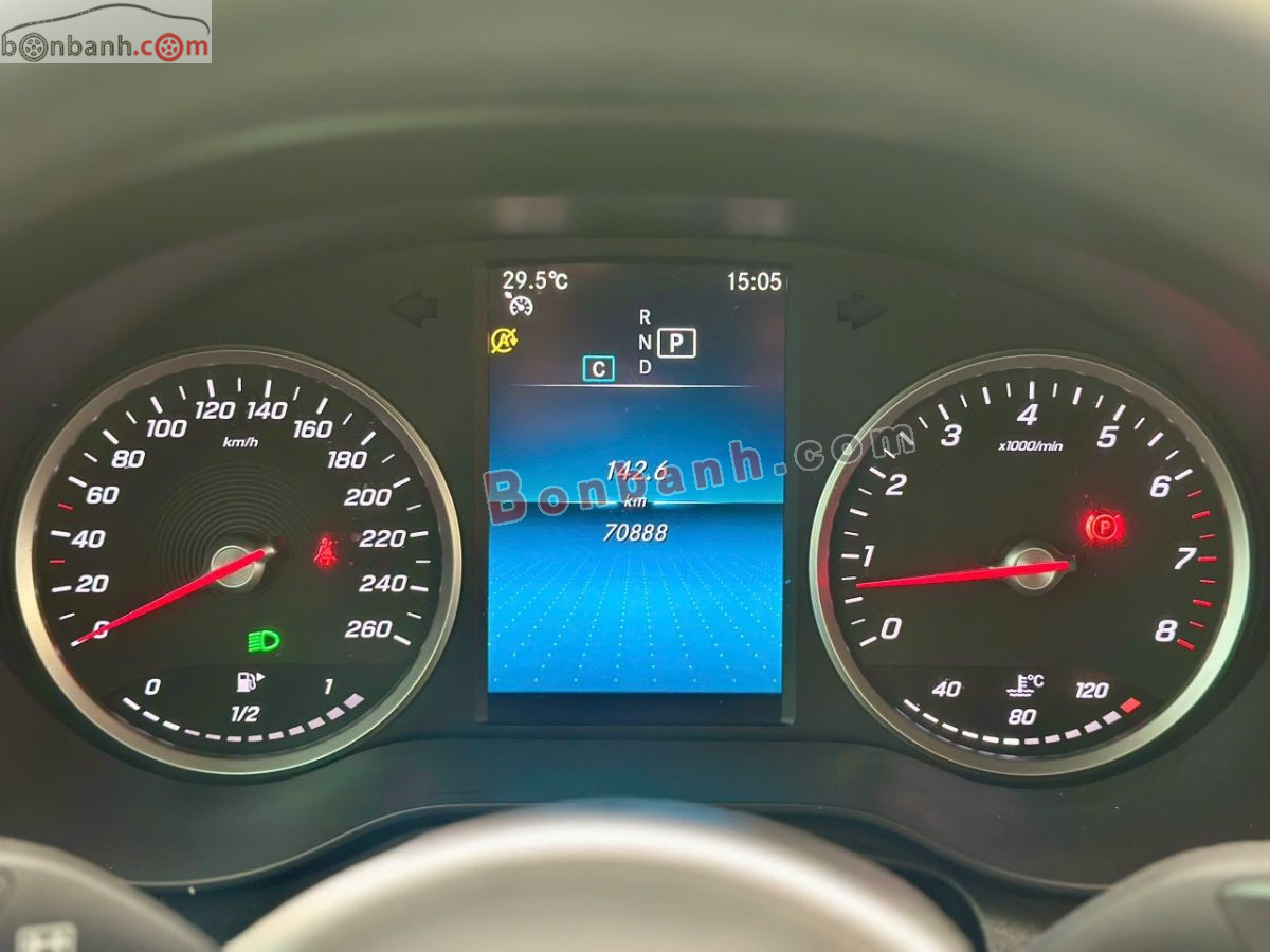 Bán ô tô Mercedes Benz GLC 200 - 2021 - xe cũ