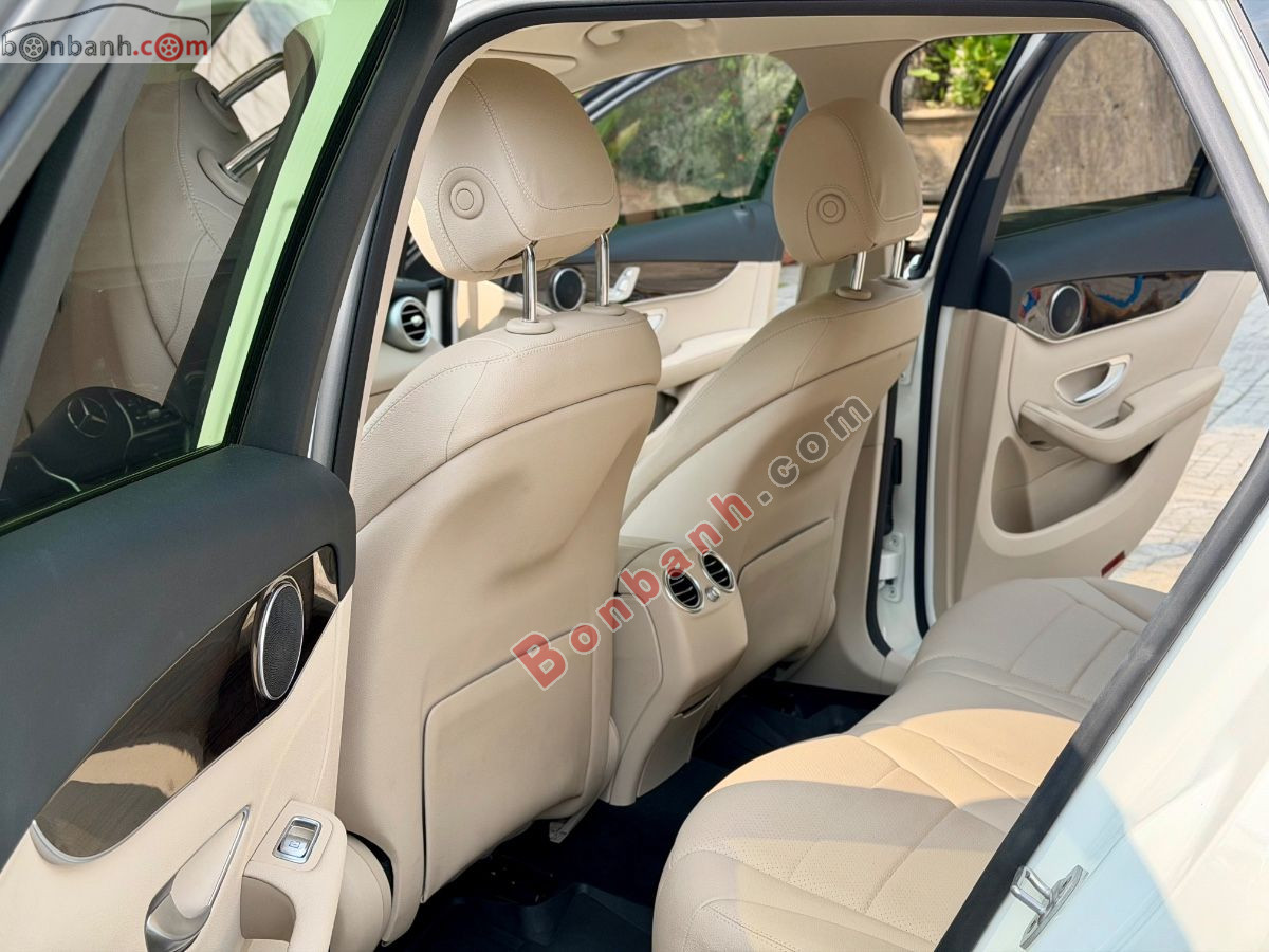 Bán ô tô Mercedes Benz GLC 200 - 2022 - xe cũ