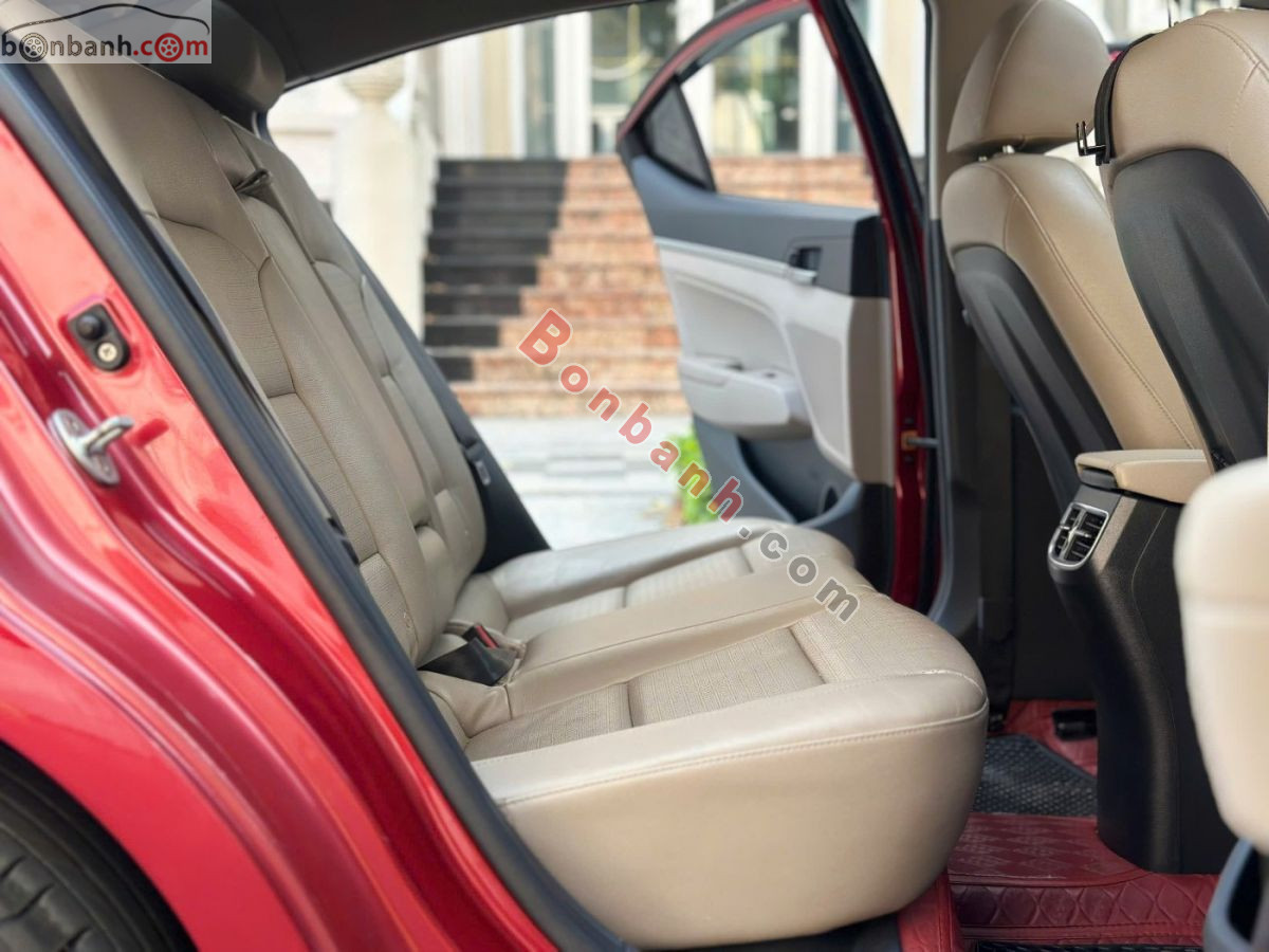 Bán ô tô Hyundai Elantra 2.0 AT - 2020 - xe cũ