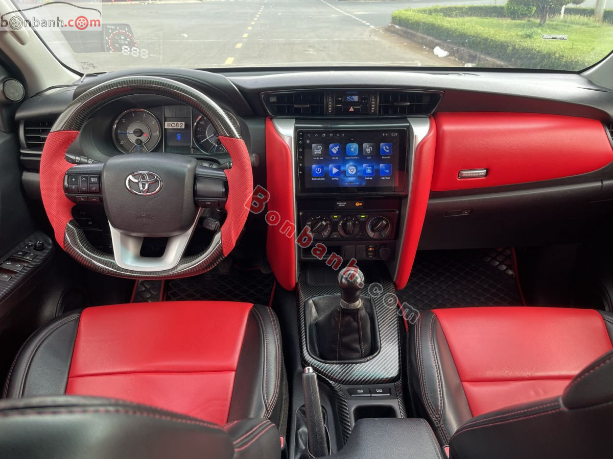 Bán ô tô Toyota Fortuner 2.4G 4x2 MT - 2017 - xe cũ