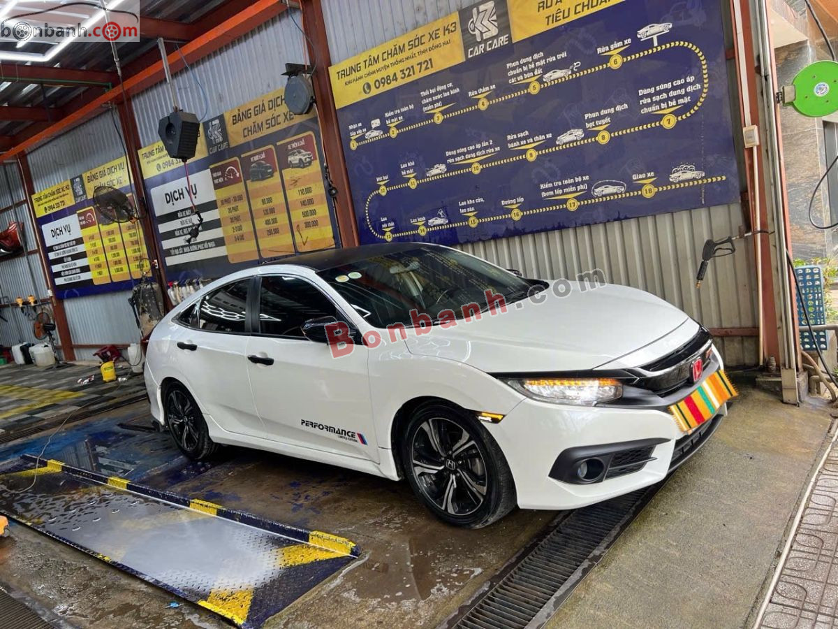 Bán ô tô Honda Civic 1.5G Vtec Turbo - 2018 - xe cũ