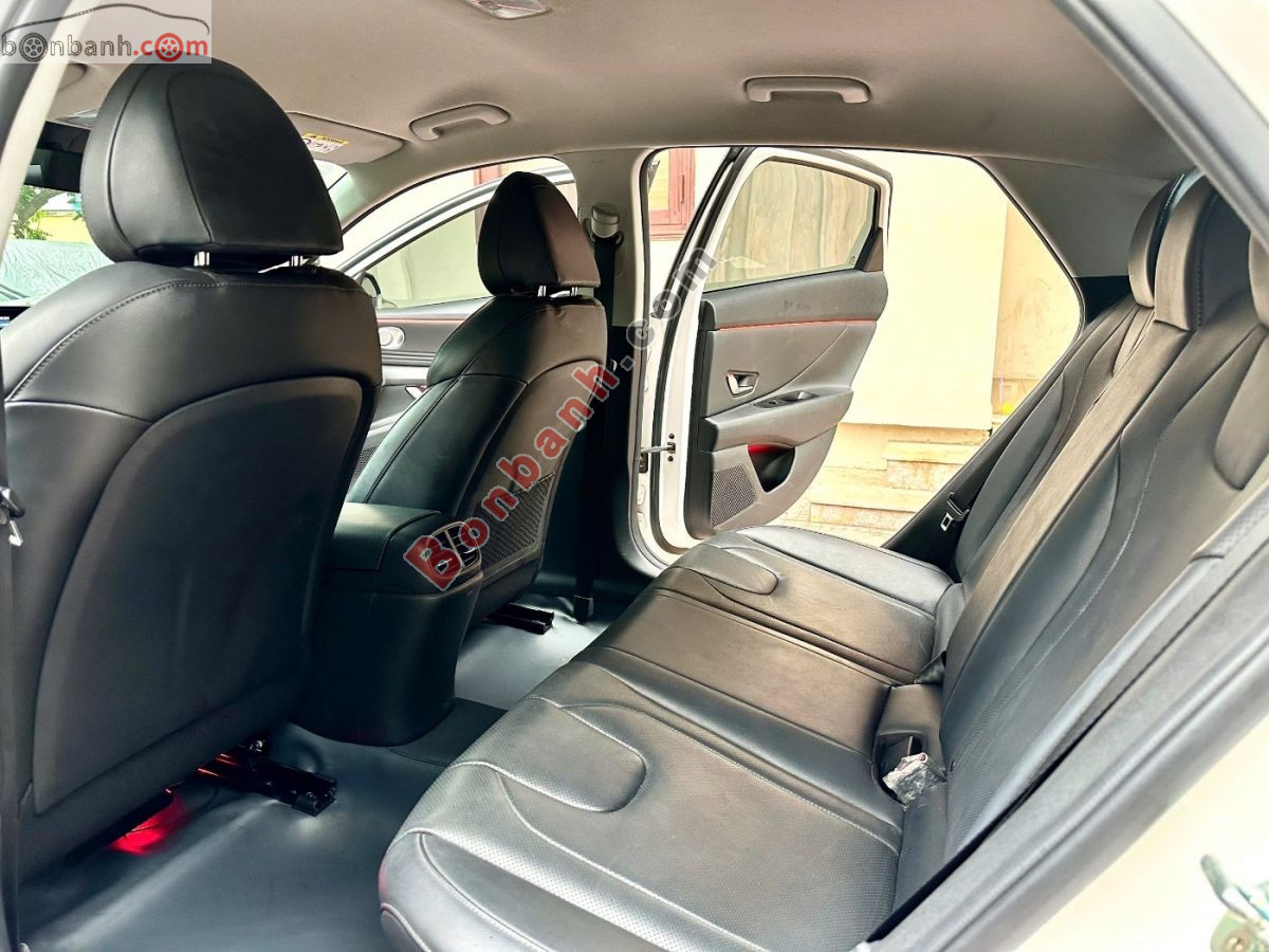 Bán ô tô Hyundai Elantra 1.6 AT Đặc biệt - 2023 - xe cũ