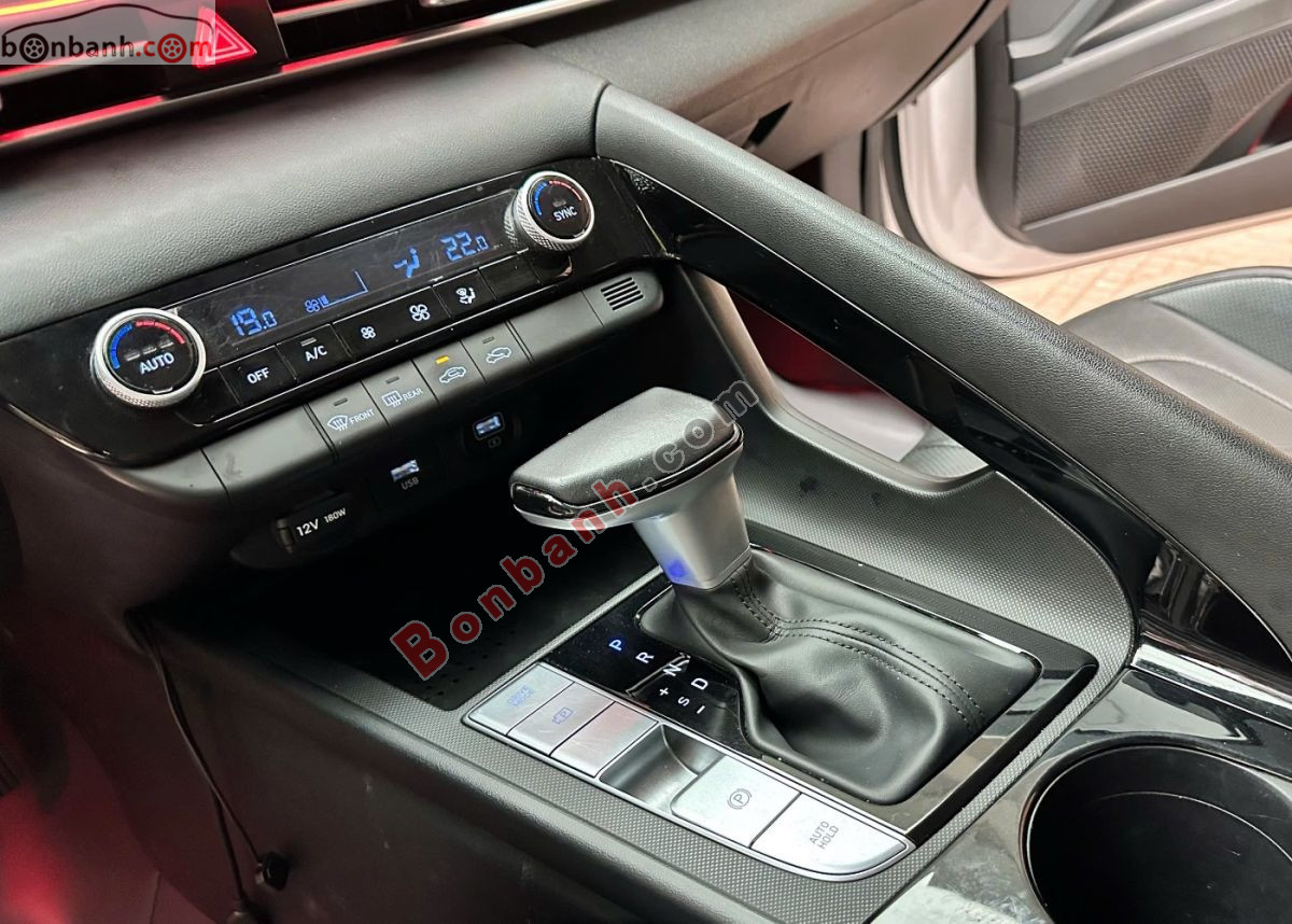 Bán ô tô Hyundai Elantra 1.6 AT Đặc biệt - 2023 - xe cũ