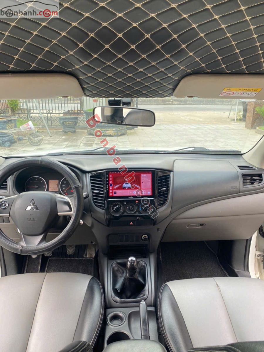 Bán ô tô Mitsubishi Triton 4x2 MT - 2019 - xe cũ