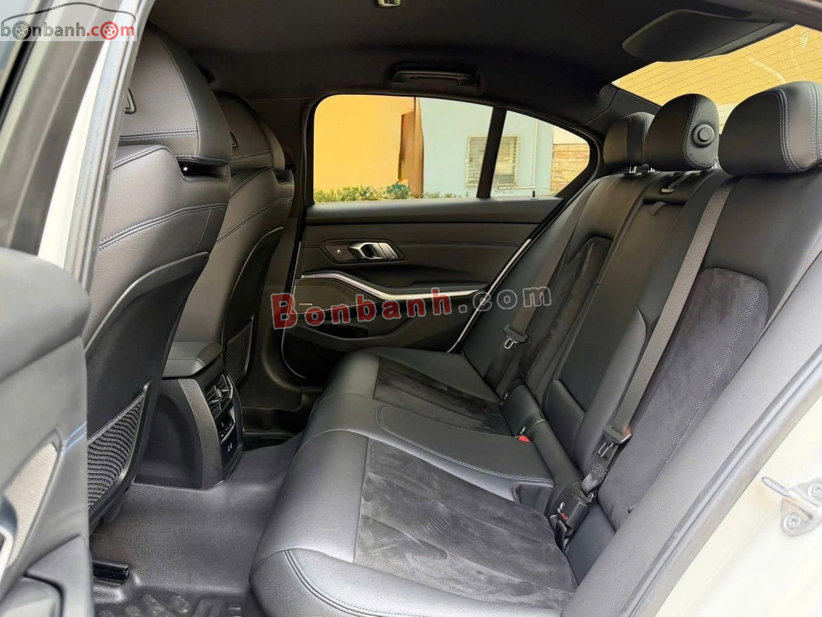 Bán ô tô BMW 3 Series 320i M Sport - 2022 - xe cũ