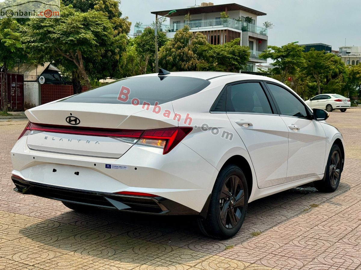 Bán ô tô Hyundai Elantra 1.6 AT Đặc biệt - 2025 - xe cũ