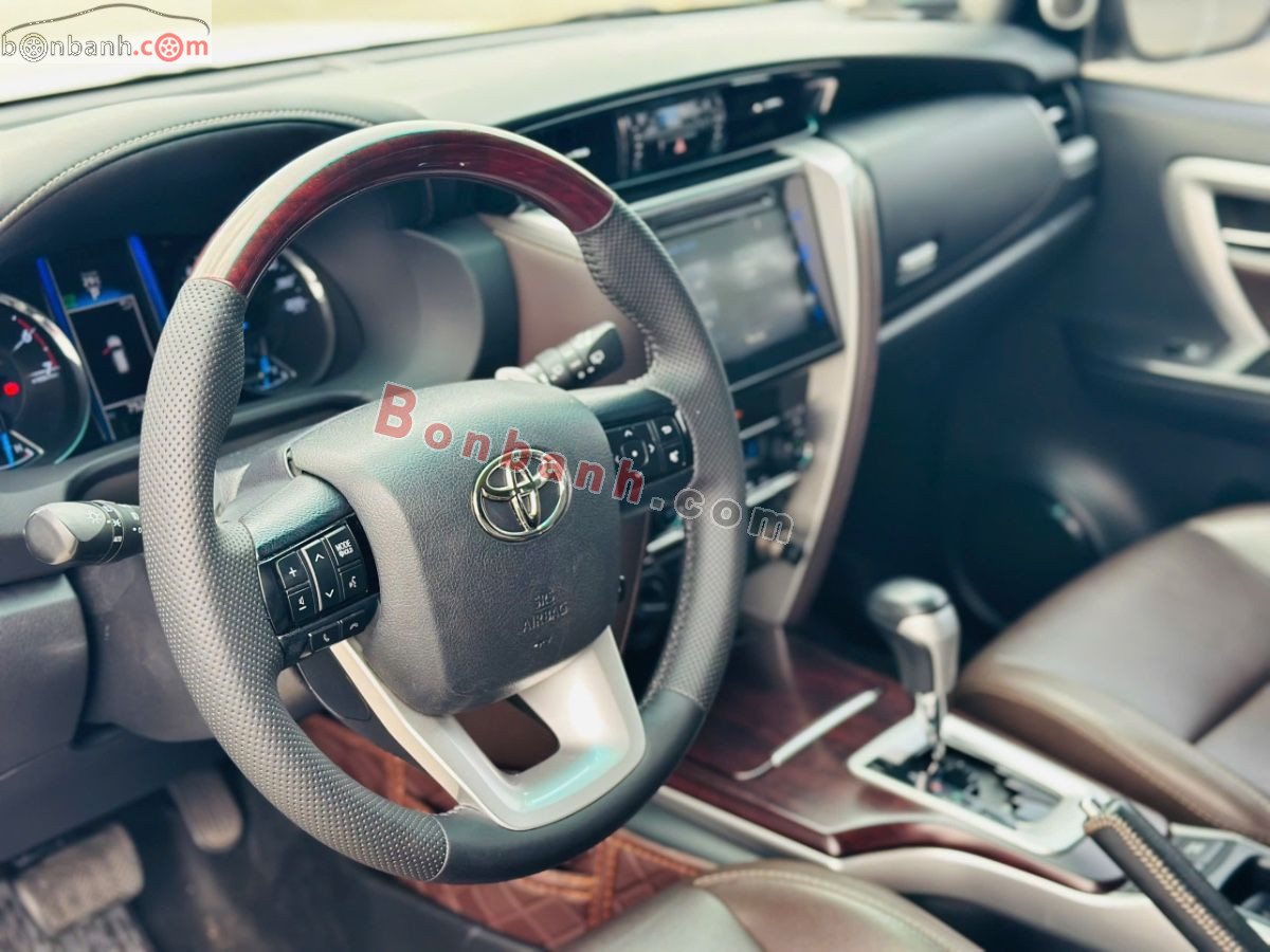 Bán ô tô Toyota Fortuner 2.7V 4x4 AT - 2017 - xe cũ