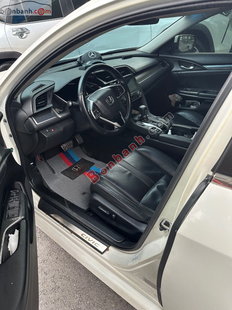 Bán ô tô Honda Civic 1.5L Vtec Turbo - 2018 - xe cũ