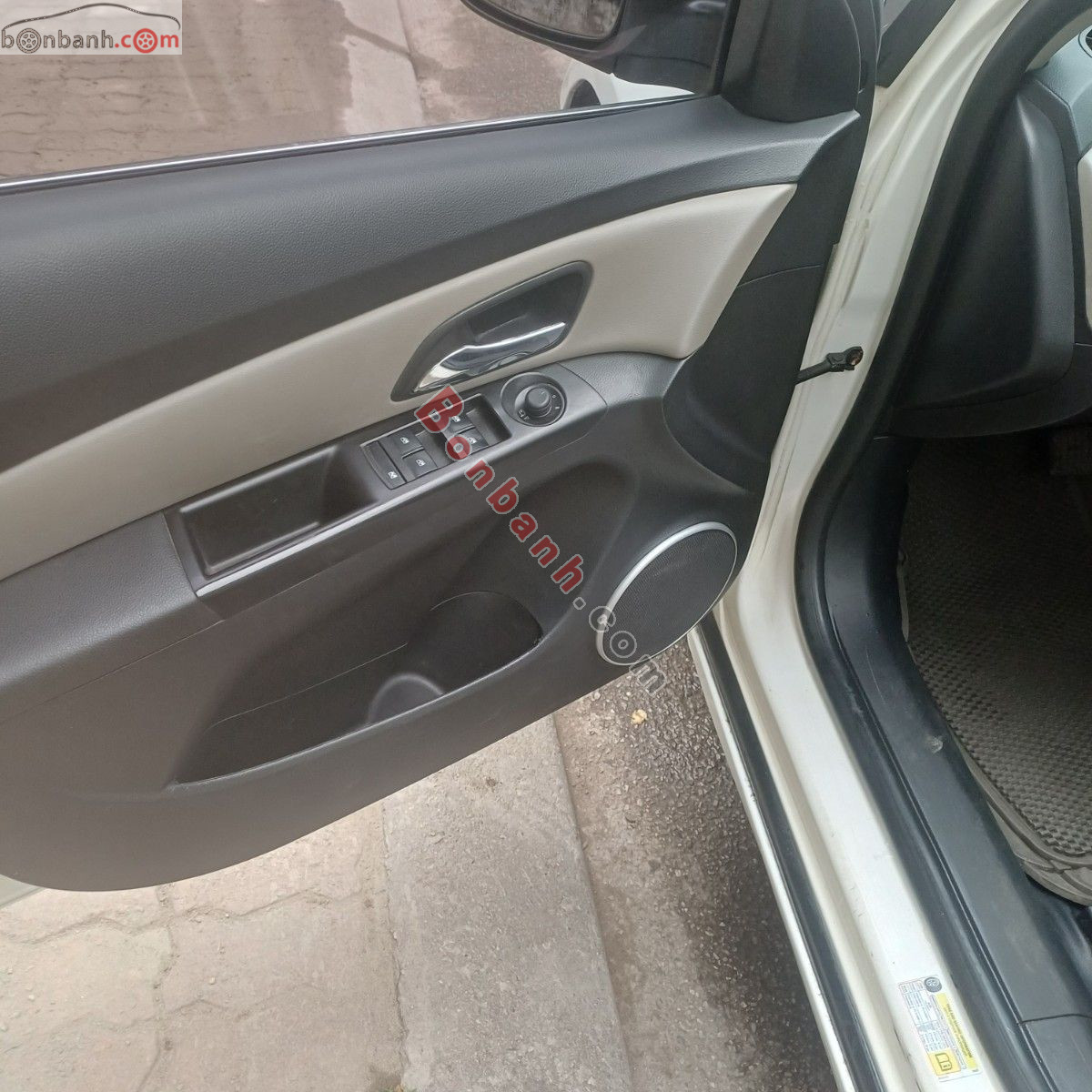 Bán ô tô Chevrolet Cruze LTZ 1.8 AT - 2015 - xe cũ