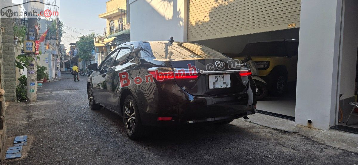 Bán ô tô Toyota Corolla altis 2.0V AT - 2017 - xe cũ
