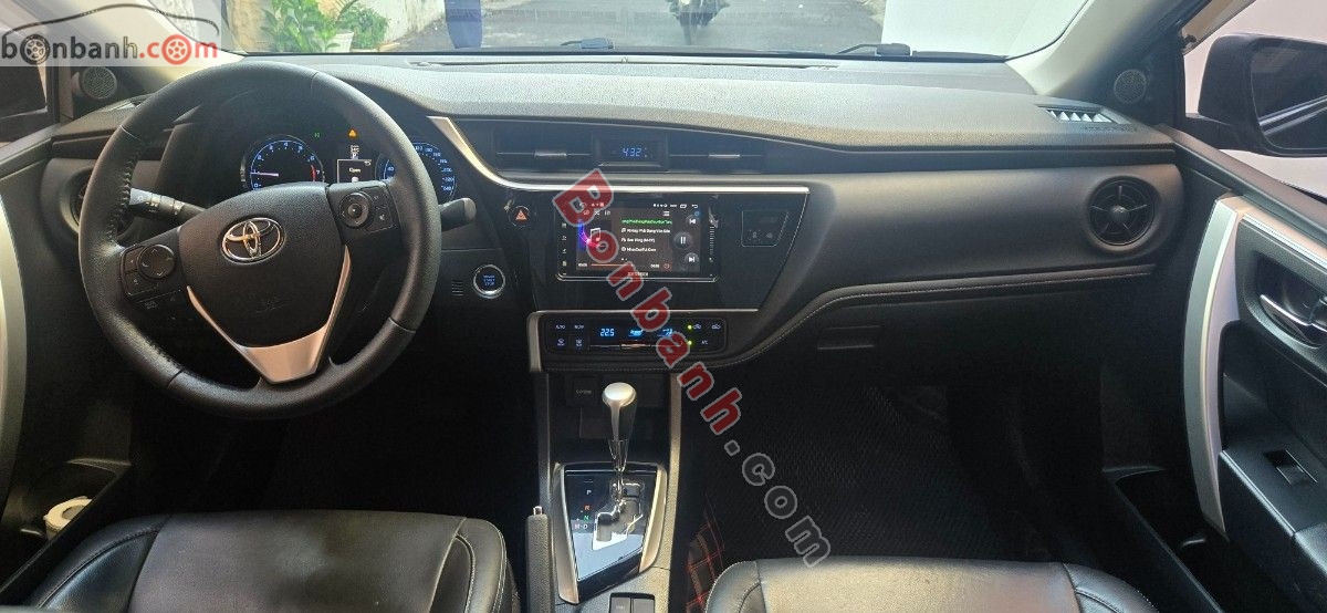 Bán ô tô Toyota Corolla altis 2.0V AT - 2017 - xe cũ