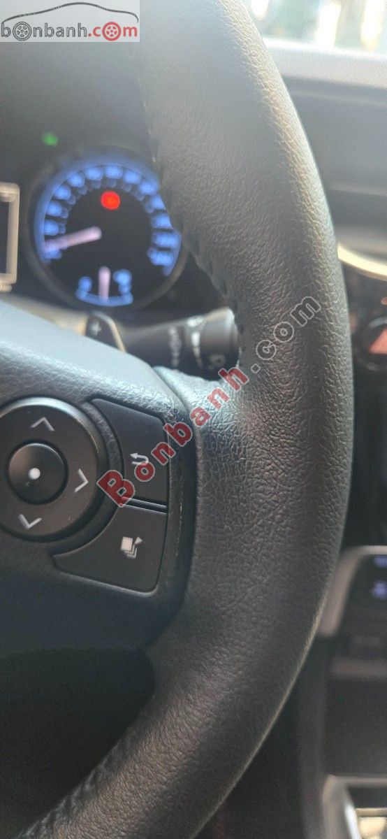 Bán ô tô Toyota Corolla altis 2.0V AT - 2017 - xe cũ